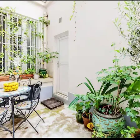 Bright Parisian * Παρίσι