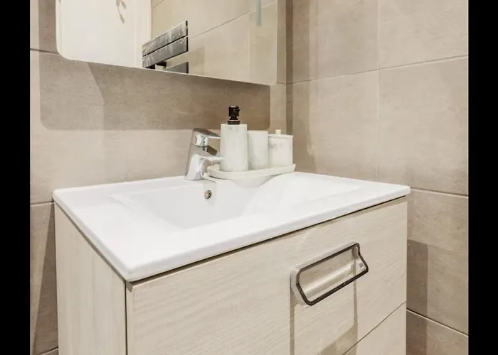 Bright Parisian Διαμέρισμα